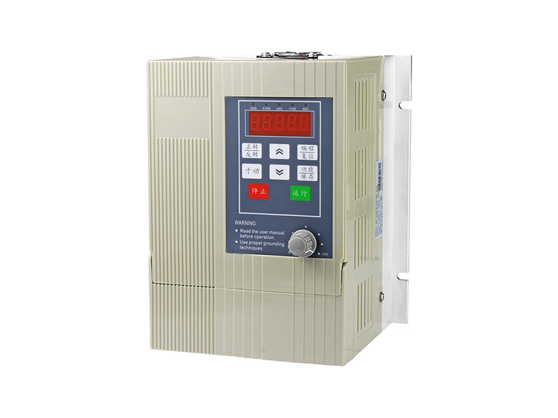 4000H三相水泵變頻器，380V恒壓供水變頻器，變頻恒壓供水，變頻器廠家